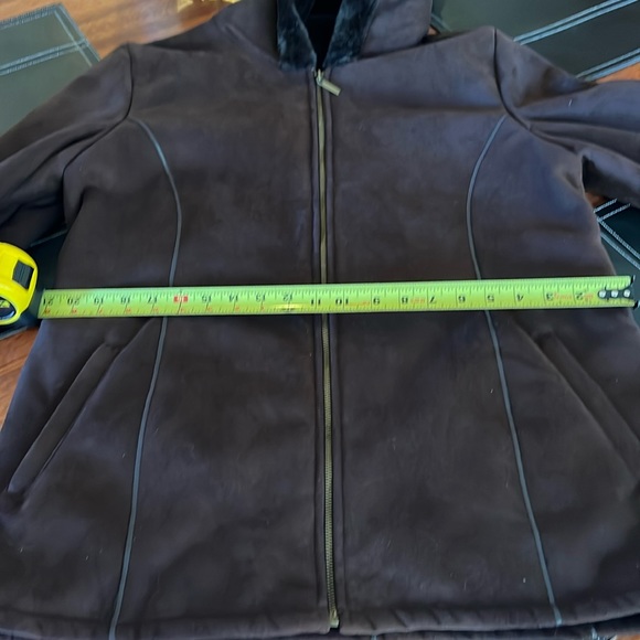 Marvin Richards women’s large coat, faux suede leather and faux fur. - Picture 7 of 8